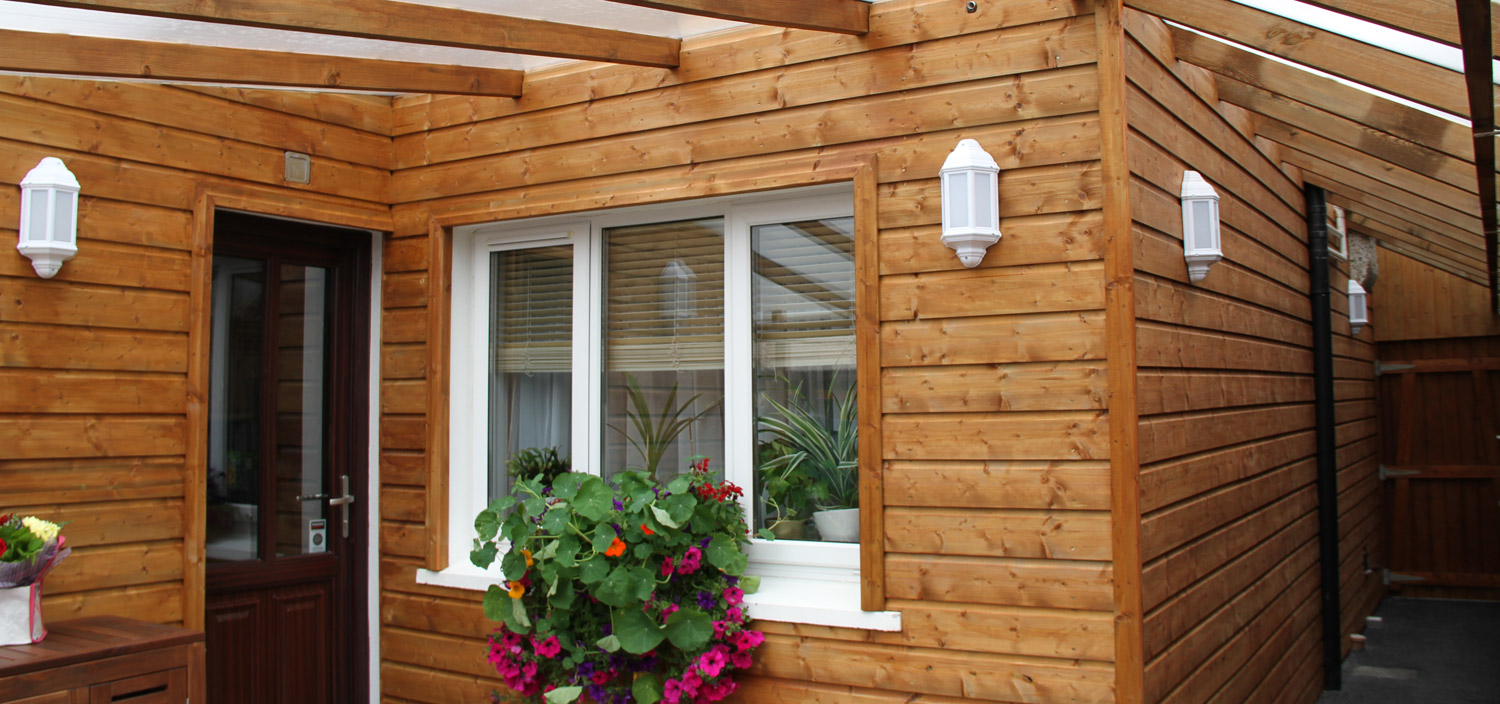 Outdoor Sitting Area and Storage Place 4