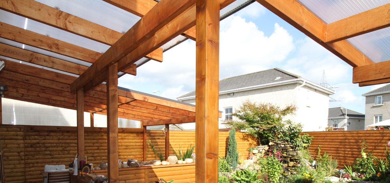 Outdoor Sitting Area with Canopy 4
